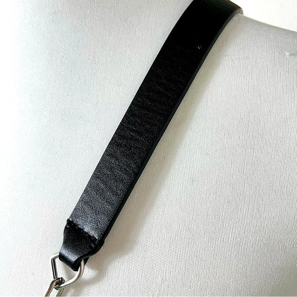 NWOT RAG & BONE Women’s ATLAS Leather Wallet On A Chain Minimalist Premium Brand - Picture 12 of 13